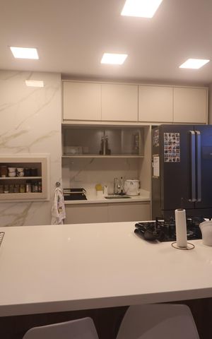 Apartamento à venda com 125m², 3 quartos e 4 vagasCozinha - Armários