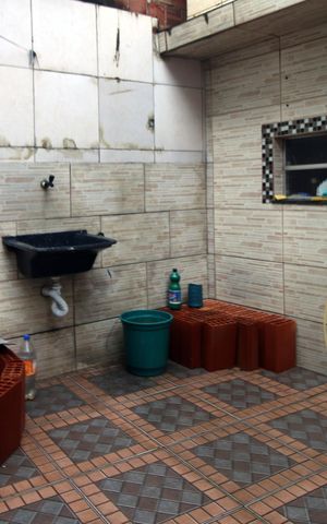 Casa para alugar com 50m², 1 quarto e sem vagaÁrea de Serviço