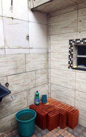 Casa para alugar com 50m², 1 quarto e sem vagaÁrea de Serviço