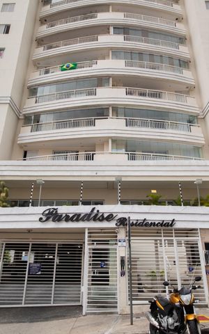 Apartamento para alugar com 74m², 3 quartos e 2 vagas Apartamento para alugar com 74m², 3 quartos e 2 vagasFachada