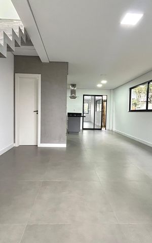 Casa para alugar com 150m², 2 quartos e 1 vagaSala 