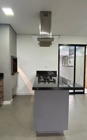 Casa para alugar com 150m², 2 quartos e 1 vagaCozinha 