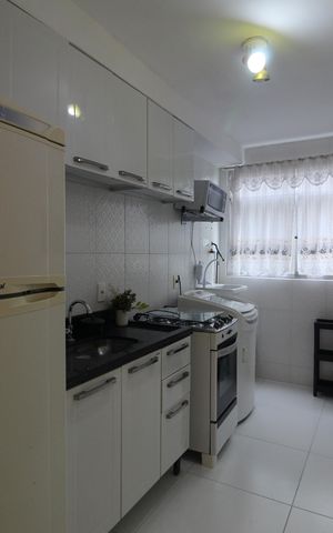 Apartamento à venda com 50m², 2 quartos e 1 vagaCozinha e Área de Serviço