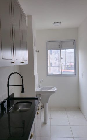 Apartamento à venda com 36m², 2 quartos e sem vaga Apartamento à venda com 36m², 2 quartos e sem vagaCozinha e Área de Serviço