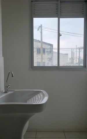 Apartamento à venda com 36m², 2 quartos e sem vaga Apartamento à venda com 36m², 2 quartos e sem vagaCozinha e Área de Serviço