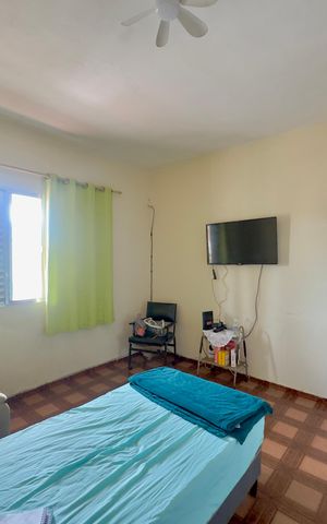 Casa à venda com 294m², 6 quartos e 6 vagas Casa à venda com 294m², 6 quartos e 6 vagasQuarto