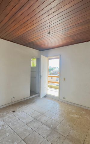 Casa à venda com 294m², 6 quartos e 6 vagas Casa à venda com 294m², 6 quartos e 6 vagasCasa 2 - Quarto 3