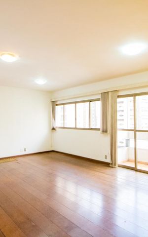 Apartamento para alugar com 137m², 3 quartos e 2 vagas Apartamento para alugar com 137m², 3 quartos e 2 vagasSala