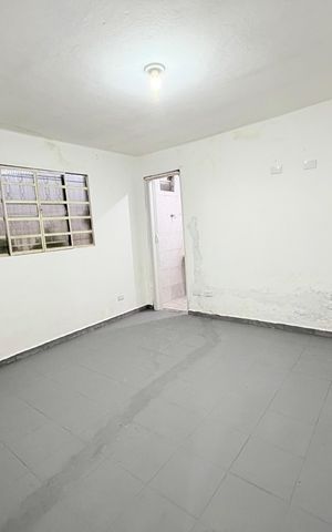 Casa para alugar com 70m², 2 quartos e 1 vaga Casa para alugar com 70m², 2 quartos e 1 vagaSuíte