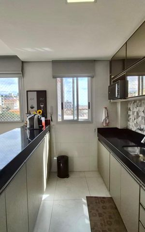 Apartamento à venda com 168m², 3 quartos e 4 vagas Apartamento à venda com 168m², 3 quartos e 4 vagasCozinha