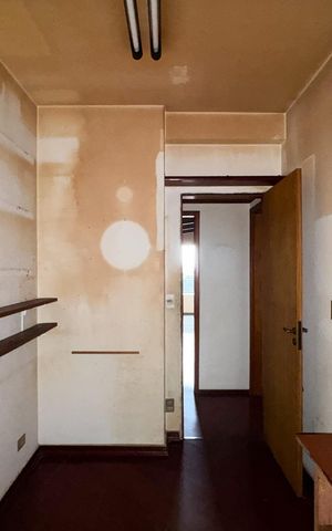 Apartamento à venda com 133m², 3 quartos e 2 vagas Apartamento à venda com 133m², 3 quartos e 2 vagasQuarto 1