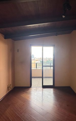Apartamento à venda com 133m², 3 quartos e 2 vagas Apartamento à venda com 133m², 3 quartos e 2 vagasQuarto 2