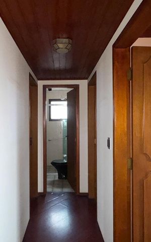Apartamento à venda com 133m², 3 quartos e 2 vagas Apartamento à venda com 133m², 3 quartos e 2 vagasCorredor