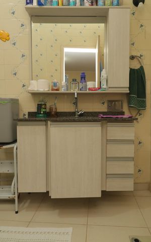 Casa à venda com 300m², 3 quartos e 2 vagasBanheiro da Suíte