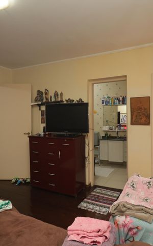 Casa à venda com 300m², 3 quartos e 2 vagasSuíte