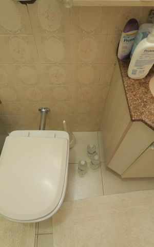Casa à venda com 300m², 3 quartos e 2 vagasBanheiro Social