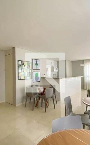 Apartamento à venda com 64m², 2 quartos e 2 vagas Apartamento à venda com 64m², 2 quartos e 2 vagasÁrea comum - Salão de festas