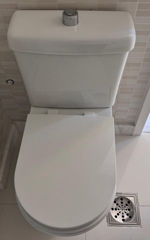 Apartamento para alugar com 262m², 3 quartos e 2 vagas Apartamento para alugar com 262m², 3 quartos e 2 vagasBanheiro Social
