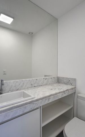 Apartamento para alugar com 262m², 3 quartos e 2 vagas Apartamento para alugar com 262m², 3 quartos e 2 vagasLavabo
