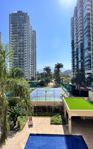Apartamento para alugar com 262m², 3 quartos e 2 vagas Apartamento para alugar com 262m², 3 quartos e 2 vagasÁrea comum
