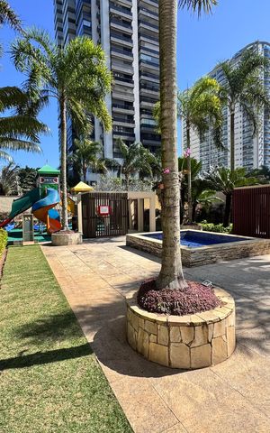 Apartamento para alugar com 262m², 3 quartos e 2 vagas Apartamento para alugar com 262m², 3 quartos e 2 vagasÁrea comum