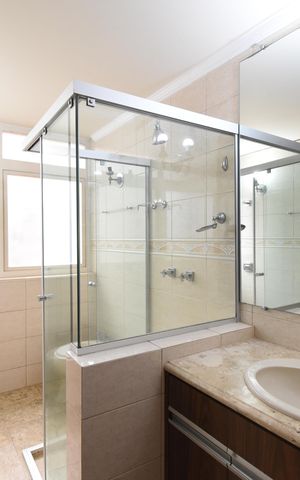 Apartamento à venda com 255m², 4 quartos e 2 vagasBanheiro
