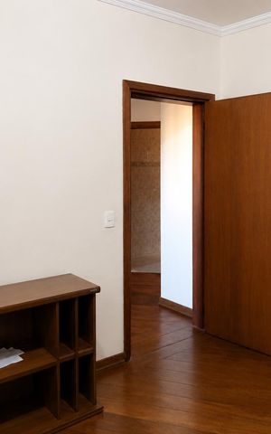 Casa para alugar com 277m², 5 quartos e 4 vagasQuarto