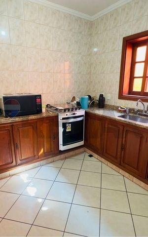 Casa para alugar com 277m², 5 quartos e 4 vagasCozinha