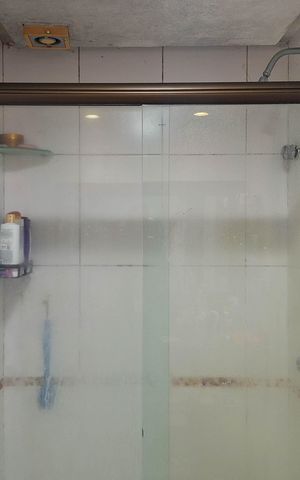 Apartamento à venda com 160m², 4 quartos e 2 vagas Apartamento à venda com 160m², 4 quartos e 2 vagasBanheiro da Suíte 2