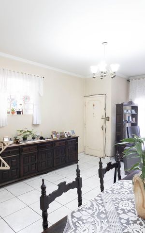 Casa para alugar com 170m², 3 quartos e 2 vagas Casa para alugar com 170m², 3 quartos e 2 vagasSala