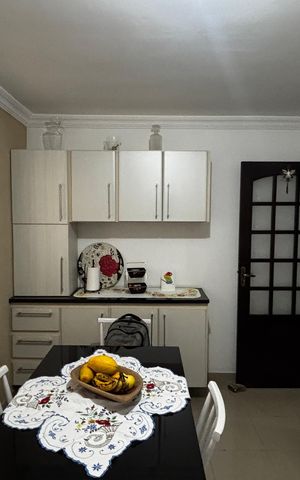 Casa à venda com 100m², 2 quartos e 1 vaga Casa à venda com 100m², 2 quartos e 1 vagaCozinha
