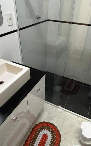Casa à venda com 100m², 2 quartos e 1 vaga Casa à venda com 100m², 2 quartos e 1 vagaBanheiro