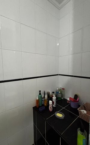 Casa à venda com 100m², 2 quartos e 1 vaga Casa à venda com 100m², 2 quartos e 1 vagaBanheiro