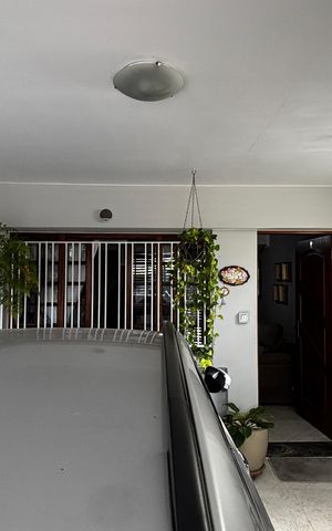 Casa à venda com 100m², 2 quartos e 1 vaga Casa à venda com 100m², 2 quartos e 1 vagaGaragem