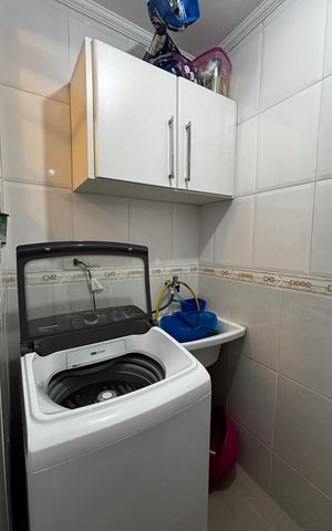 Casa à venda com 100m², 2 quartos e 1 vaga Casa à venda com 100m², 2 quartos e 1 vagaÁrea de Serviço