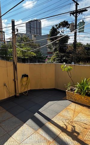 Casa à venda com 100m², 2 quartos e 1 vaga Casa à venda com 100m², 2 quartos e 1 vagaQuarto 1 Varanda