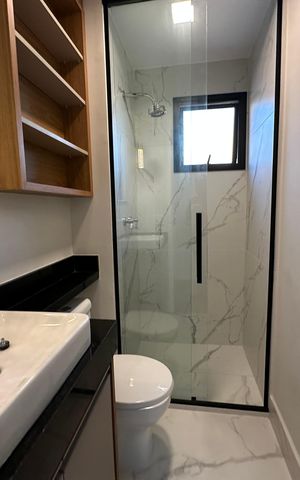 Apartamento para alugar com 64m², 2 quartos e 1 vaga Apartamento para alugar com 64m², 2 quartos e 1 vagaBanheiro da Suíte