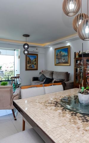 Apartamento à venda com 120m², 3 quartos e 2 vagas Apartamento à venda com 120m², 3 quartos e 2 vagasSala