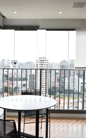 Apartamento para alugar com 72m², 2 quartos e 1 vagaSacada