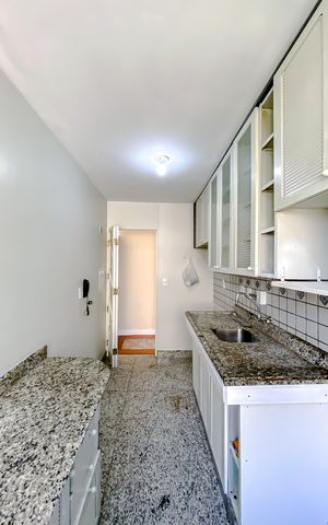 Apartamento à venda com 63m², 3 quartos e 1 vaga Apartamento à venda com 63m², 3 quartos e 1 vagaCozinha