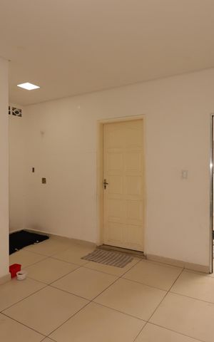 Casa à venda com 154m², 4 quartos e 2 vagasQuintal