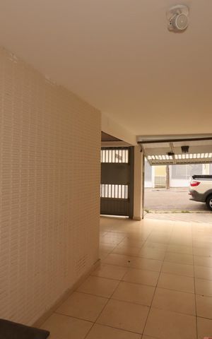 Casa à venda com 154m², 4 quartos e 2 vagasGaragem