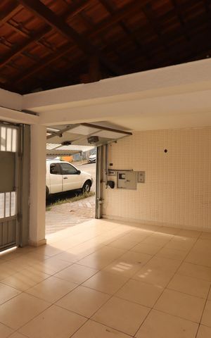 Casa à venda com 154m², 4 quartos e 2 vagasGaragem