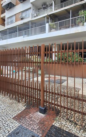 Apartamento à venda com 250m², 4 quartos e 1 vagaFachada