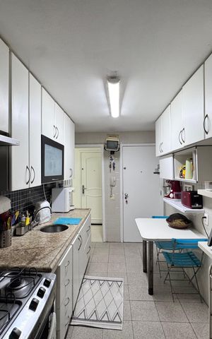 Apartamento para alugar com 159m², 3 quartos e 2 vagasCozinha e Área de Serviço