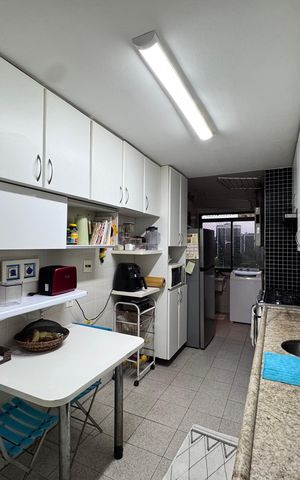 Apartamento para alugar com 159m², 3 quartos e 2 vagasCozinha e Área de Serviço