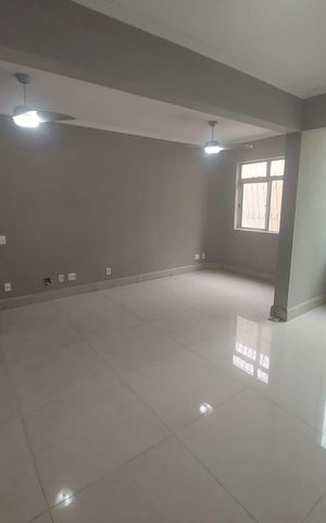 Apartamento para alugar com 150m², 3 quartos e 2 vagas Apartamento para alugar com 150m², 3 quartos e 2 vagassala