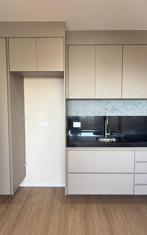 Apartamento para alugar com 33m², 1 quarto e 1 vaga Apartamento para alugar com 33m², 1 quarto e 1 vagaSala