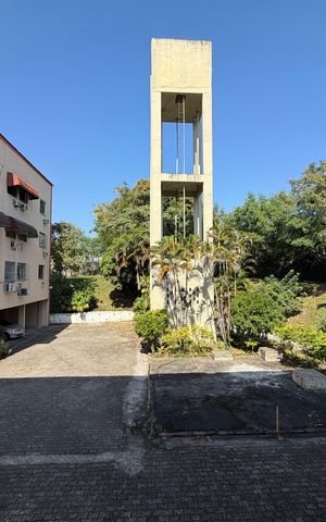Apartamento à venda com 46m², 2 quartos e 1 vaga Apartamento à venda com 46m², 2 quartos e 1 vagaSala - Vista
