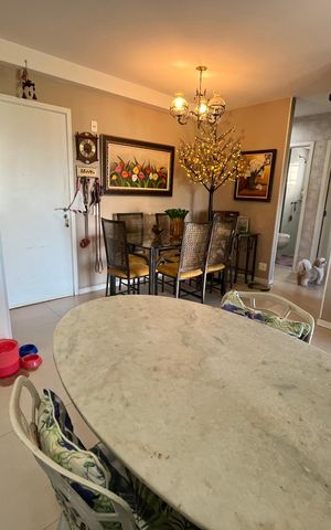 Apartamento à venda com 58m², 2 quartos e 1 vaga Apartamento à venda com 58m², 2 quartos e 1 vagaSala